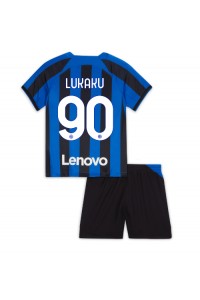 Fotbalové Dres Inter Milan Romelu Lukaku #90 Dětské Domácí Oblečení 2022-23 Krátký Rukáv (+ trenýrky)